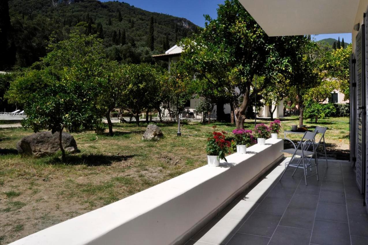 Orange Grove Suites Benitses  Bagian luar foto