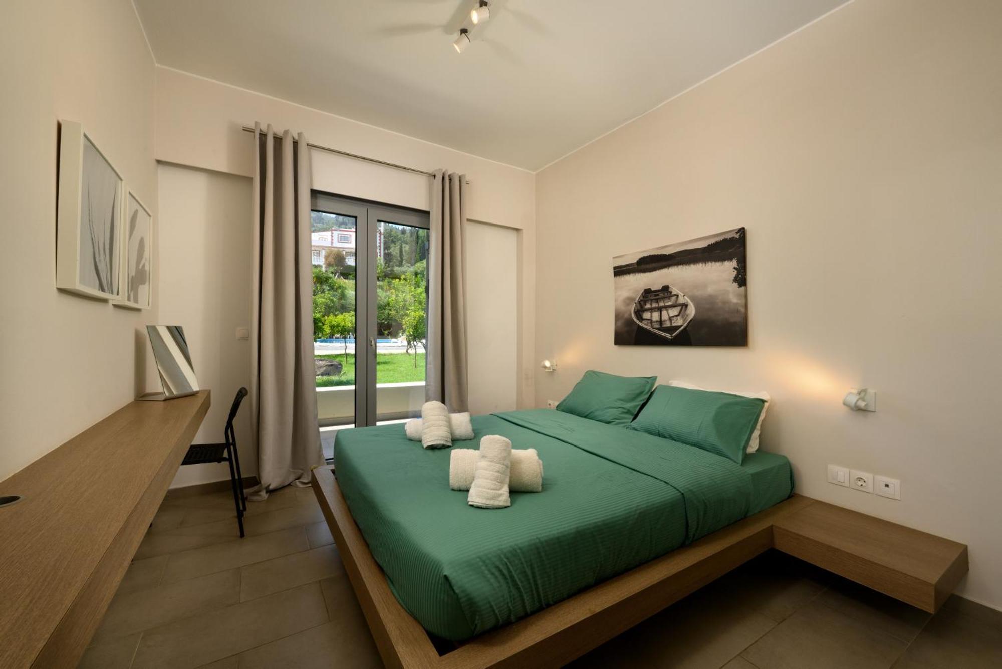 Orange Grove Suites Benitses  Bagian luar foto